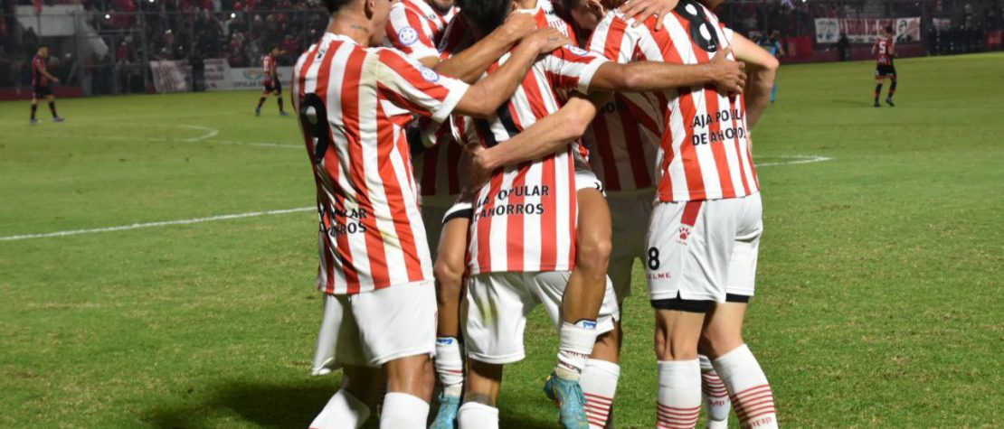San Martín venció a Patronato por 2 a 0 en la Ciudadela