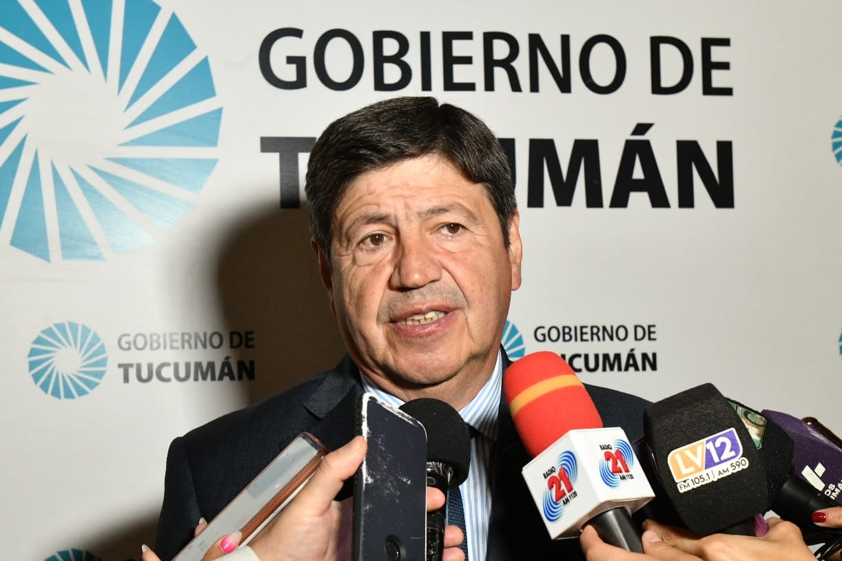 Aldo Salomón, el vice presidente 1° de la Honorable Legislatura de Tucumán apoya firmemente las decisiones tomadas por el gobernador, Osvaldo Jaldo